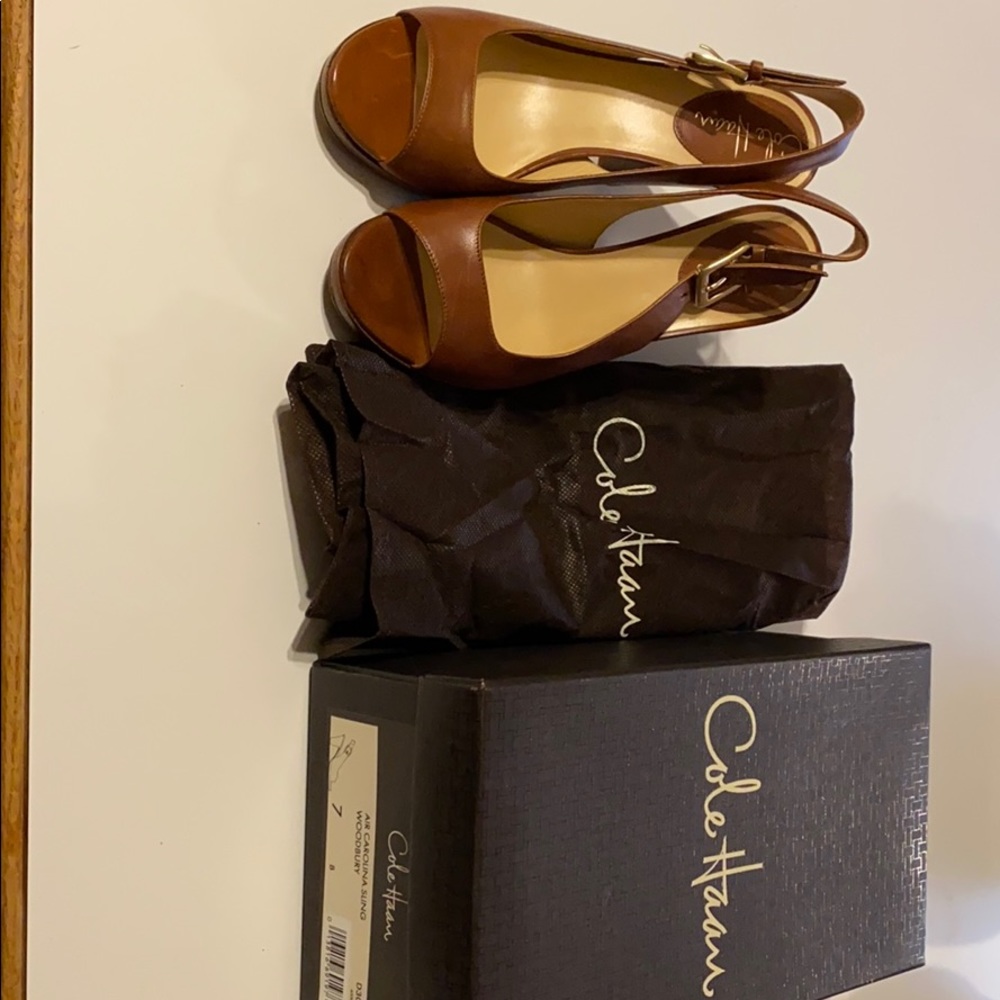 Cole Haan size 7 Air Carolina